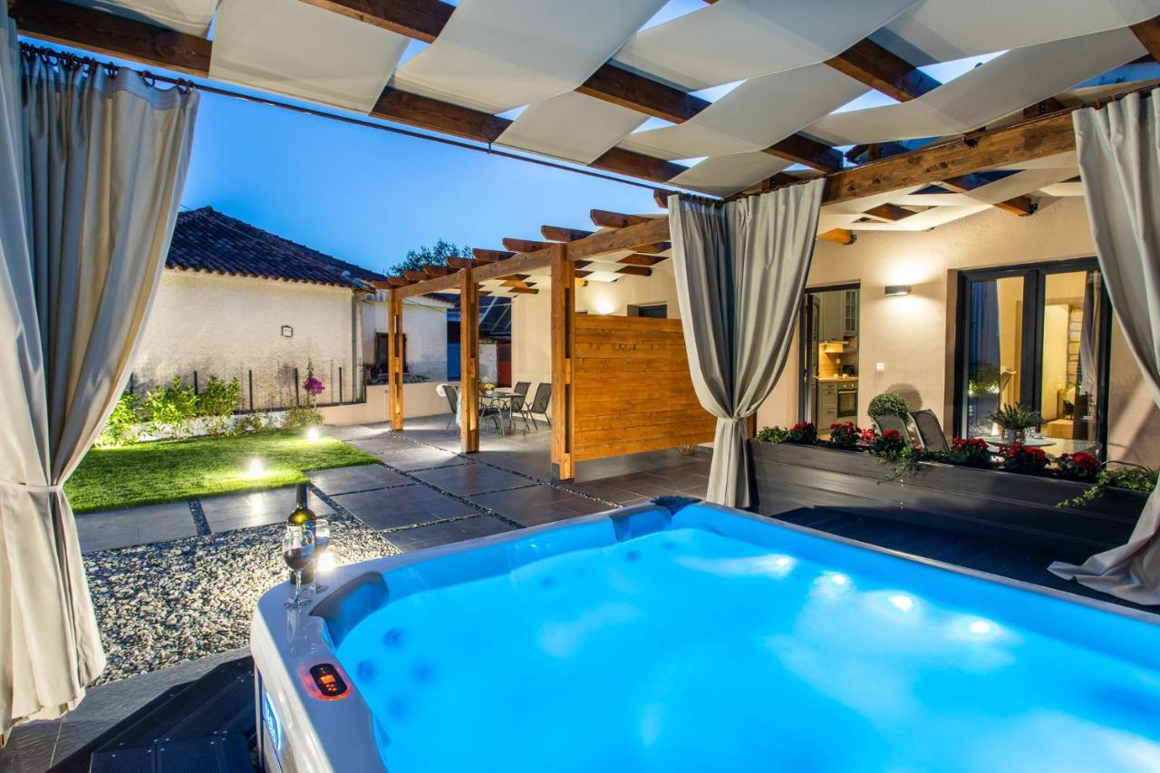 Meteora Boutique Villa E Kalampáka Luaran gambar
